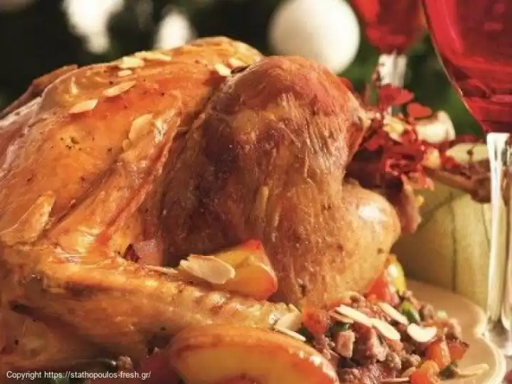 Χριστουγεννιάτικη γέμιση γαλοπούλας: η κλασσική συνταγή