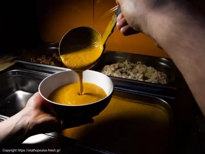 Σούπα καρότου βελουτέ με τζίντζερ και πορτοκάλι